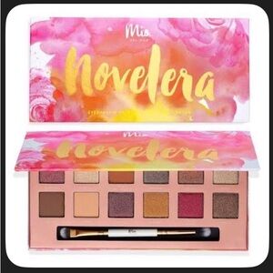 Mia Del Mar Novelera Eyeshadow Palette - Vibrant Shades
